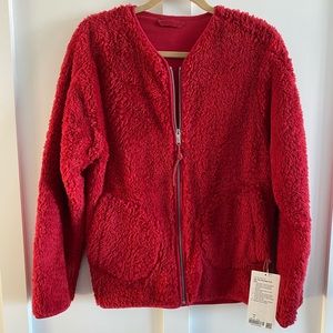 Brand new Lululemon Oh So Sherpa jacket in Red.
